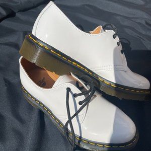 Dr. Marten Oxford Shoes